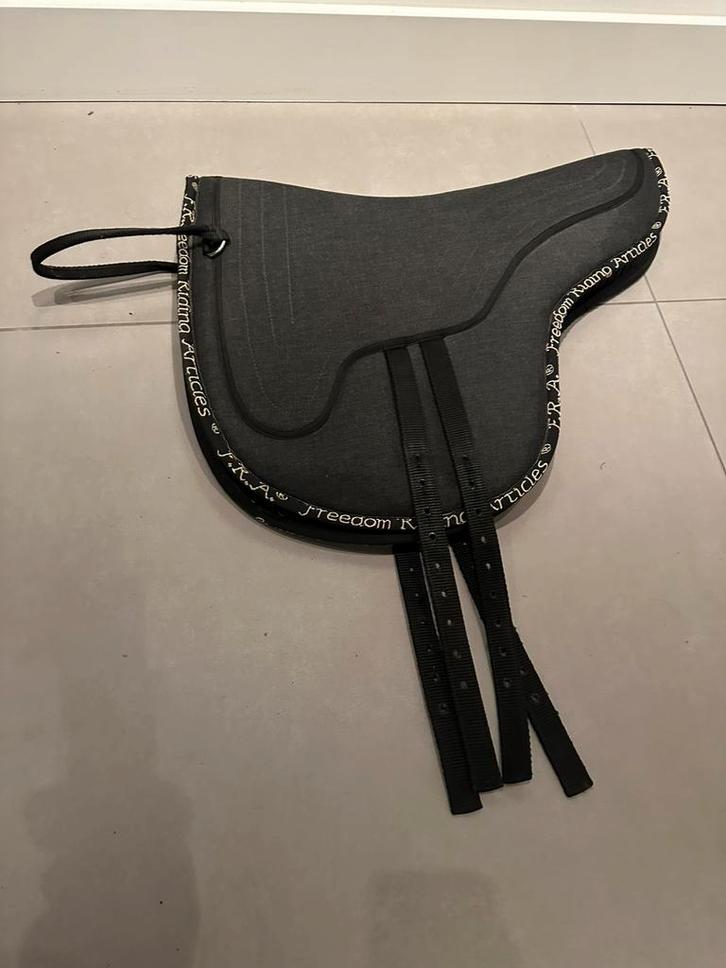 Barbackpad te koop️, Dieren en Toebehoren, Paarden en Pony's | Dekens en Dekjes, Zo goed als nieuw, Ophalen of Verzenden