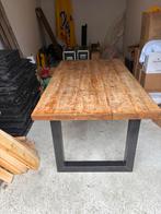 Eettafel eikenhout (gebruikt) + 4 gratis stoelen, 200 cm of meer, Zo goed als nieuw, Rechthoekig, 50 tot 100 cm