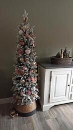 Smalle kerstboom met sneeuw ❄️ 180 hoog, Diversen, Kerst, Ophalen, Gebruikt