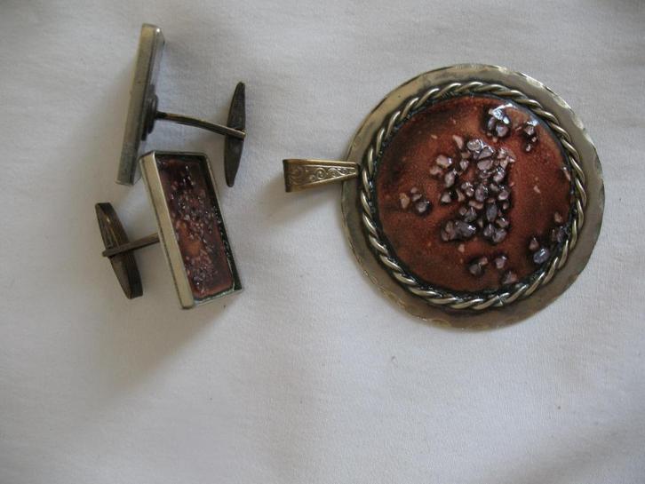 Kettinghanger + machetkn. Zilverkl + Emaille ingeschilderd, Sieraden, Tassen en Uiterlijk, Antieke sieraden, Overige typen, Overige materialen