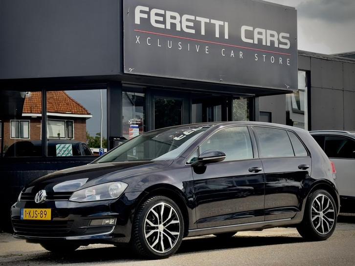 Volkswagen Golf 1.2 TSI HIGHLINE NAVI AIRCO APPLE-CARPLAY LE, Auto's, Volkswagen, Te koop, Golf, ABS, Airbags, Airconditioning
