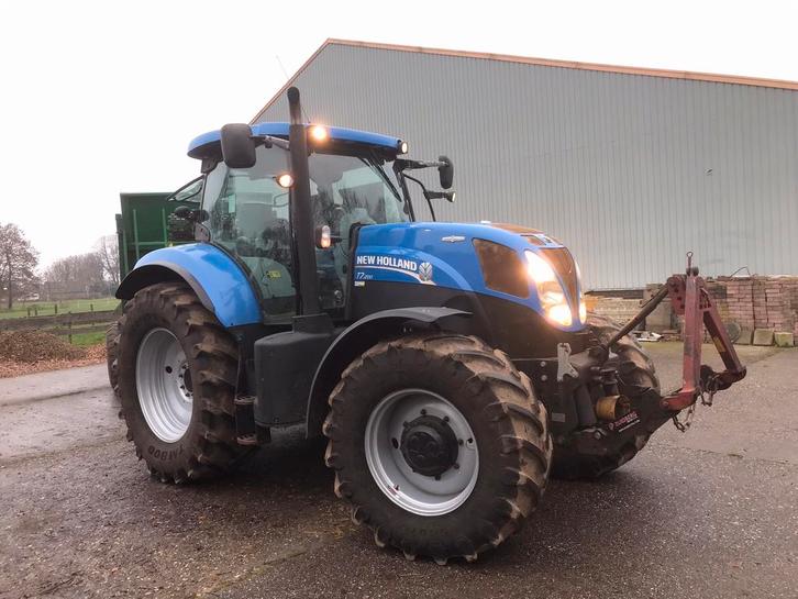 New Holland T7-200 - Fronthef + Pto- Fendt - Lemken ploeg, Zakelijke goederen, Agrarisch | Tractoren, 5000 tot 7500, New Holland