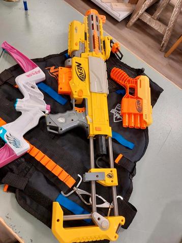 Nerf Set - Pistool, Boog, Vest en Munitie beschikbaar voor biedingen