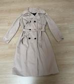 Stijlvolle Trenchcoat uit Oekraïne Maat S/M, Ophalen of Verzenden, Zo goed als nieuw, Maat 38/40 (M), Beige