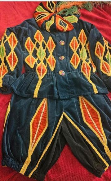 3 mooie luxe pietenpakken pietenpak kostuums €180 !! beschikbaar voor biedingen