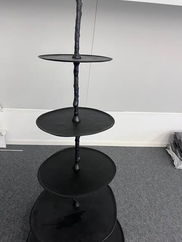 Light and living etagere beschikbaar voor biedingen