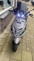 Scooter Zip 4t, Benzine, Maximaal 45 km/u, Gebruikt, Ophalen of Verzenden