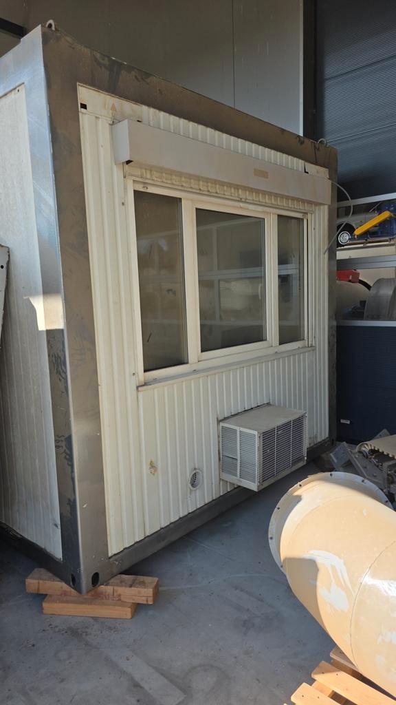 Woonunit / Kantoorunit met ramen, Zakelijke goederen, Machines en Bouw | Overig, Ophalen