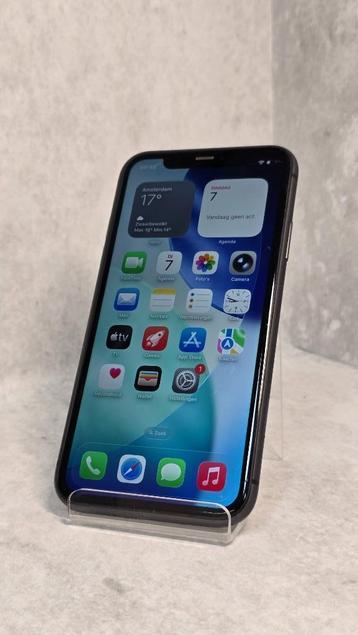 Apple iPhone 11 128GB Zwart beschikbaar voor biedingen