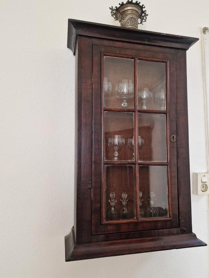 Antieke Wandkast met Glasdeur, Antiek en Kunst, Antiek | Meubels | Kasten, Ophalen