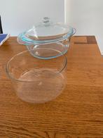 2 pyrex glazen ovenkom serveerkommen, Ophalen of Verzenden, Zo goed als nieuw