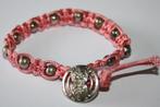 Roze macrame armband, Sieraden, Tassen en Uiterlijk, Armbanden, Ophalen of Verzenden, Nieuw, Roze, Overige materialen