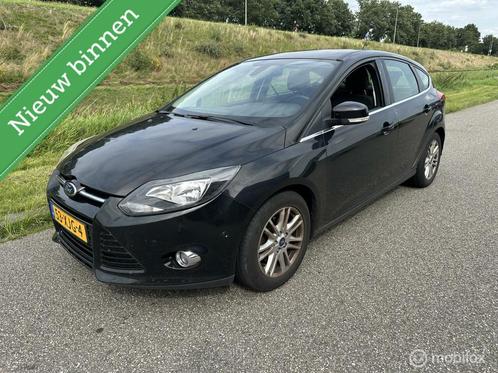 Ford Focus 1.0 Titanium koude airco rijd en schakelt goed, Auto's, Ford, Bedrijf, Focus, ABS, Airbags, Airconditioning, Alarm
