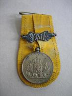 Oude medaille Trouwen Dienst Nederlands Indië KNIL gesp 18, Ophalen of Verzenden, Landmacht, Nederland, Lintje, Medaille of Wings