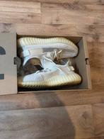 Yeezy's te koop!, Ophalen of Verzenden, Gedragen, Wit, Sneakers of Gympen
