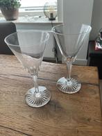 2 kristal glazen, Ophalen