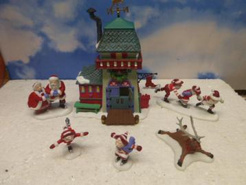 department 56 Peppermint skating pond kerstdorp schaatsbaan beschikbaar voor biedingen