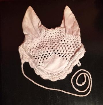 Wit oornetje maat pony  beschikbaar voor biedingen