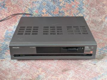 Philips NMS 8250 – MSX2 Homecomputer beschikbaar voor biedingen