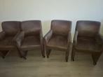 Set van bruine eetkamerstoelen met armleuningen en wieltjes., Huis en Inrichting, Stoelen, Ophalen, Zo goed als nieuw, Bruin, Vier