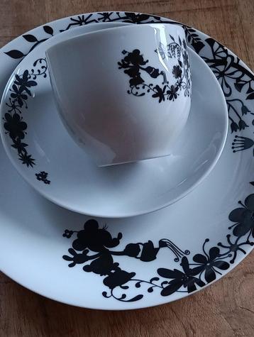 Disney ontbijtset minnie mouse silhouet met bloemen beschikbaar voor biedingen