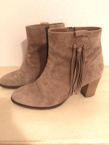 Sacha enkel laarsjes echt suède leer beige beschikbaar voor biedingen