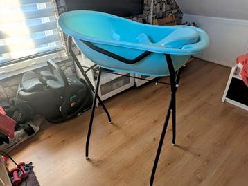 Babybadje  beschikbaar voor biedingen