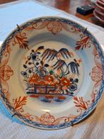 Antiek Chinees bord met bloemmotief, Antiek en Kunst, Ophalen of Verzenden