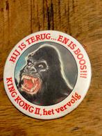 King Kong 2, het vervolg aap vintage film strip button RARE, Verzamelen, Speldjes, Pins en Buttons, Gebruikt, Ophalen of Verzenden