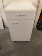 Onderkast keller, Gebruikt, Minder dan 100 cm, Grijs, 50 tot 75 cm