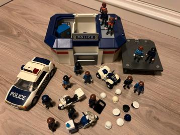 Playmobil 5917 Politiebureau met voertuigen beschikbaar voor biedingen