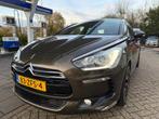 Citroen DS5 1.6 THP Sport Chic / Parkeersensoren / Navigatie, Auto's, Voorwielaandrijving, Euro 5, 15 km/l, 4 cilinders