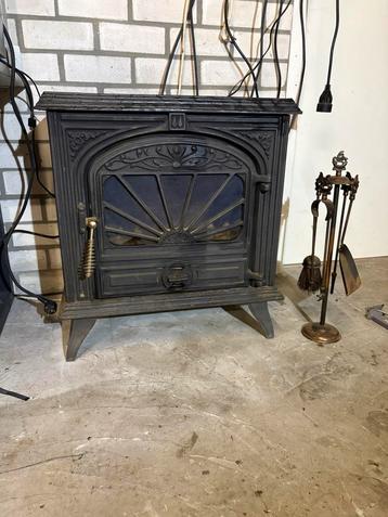 Houtkachel – Franco Belge Merveille (Frankrijk) beschikbaar voor biedingen