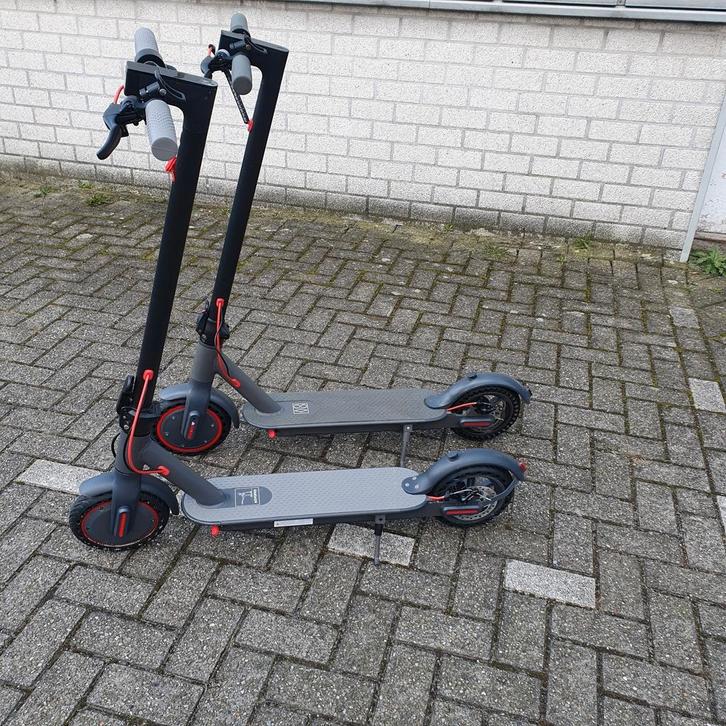 Elektrische step 350 Watt – mobile App – Max. – Snelheid 31, Fietsen en Brommers, Steps, Zo goed als nieuw, Gewone step, Ophalen of Verzenden