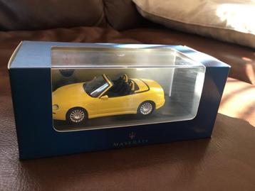 4645: Maserati Spyder Cambiocorsa - Ixo 1:43 beschikbaar voor biedingen