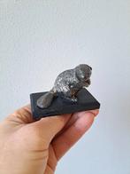 Verzilverde Bever op houten plateau, WNF 8.5x4.5x5.5cm, Ophalen of Verzenden, Zo goed als nieuw, Wild dier, Beeldje of Figuurtje