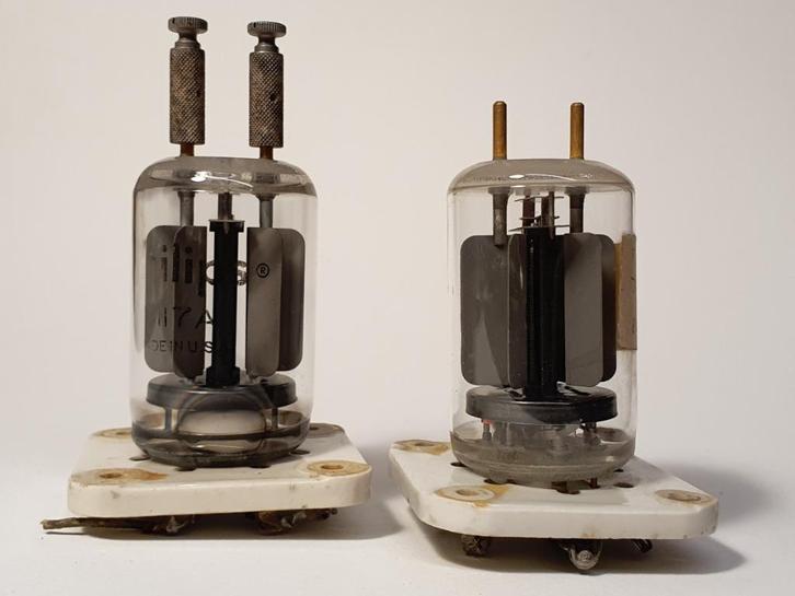 Philips Zendbuizen type 8117 (YL1070), 3 stuks, Telecommunicatie, Zenders en Ontvangers, Gebruikt, Zender, Ophalen of Verzenden