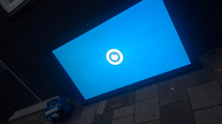 Werkende 75 inch digibord, Computers en Software, Overige Computers en Software, Gebruikt, Ophalen of Verzenden