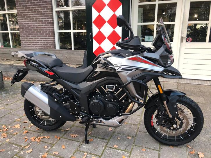 Morbidelli T1002VX ABS E5+ (bj 2026), Motoren, Motoren | Overige merken, Bedrijf, Toermotor