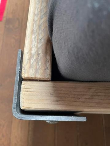 Een persoon bed steigerhout & staal 90x 200 beschikbaar voor biedingen