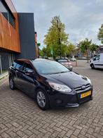 Ford Focus 1.0 Ecoboost 74KW Wagon nw distrib / waterpomp, Auto's, Ford, 100 pk, Zwart, Origineel Nederlands, Handgeschakeld
