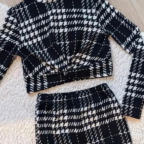 😍Trendy 2-delig geruit setje – top & rok (maat 134/140), Kinderen en Baby's, Kinderkleding | Maat 134, Zo goed als nieuw, Meisje