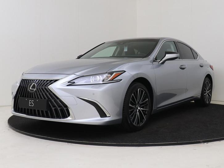 Lexus ES 300h 35th Edition Beperkt leverbaar! (bj 2025), Auto's, Lexus, Bedrijf, Te koop, ES, ABS, Achteruitrijcamera, Adaptive Cruise Control