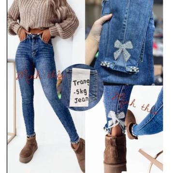 Skinny jeans met strikjes & parels – Maat XS / M – Laatste s beschikbaar voor biedingen