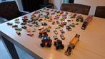 Hotwheels autootjes, vrachtwagens en monstertrucks, Ophalen of Verzenden, Zo goed als nieuw