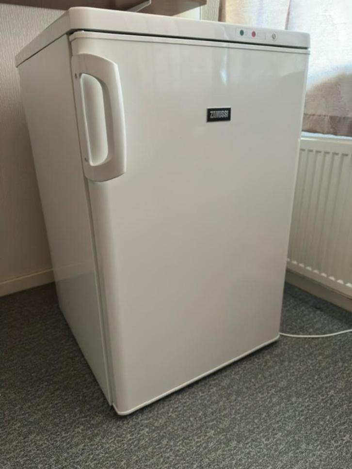 Tafelmodel vriezer, diepvrieskast, Witgoed en Apparatuur, Vriezers en Diepvrieskisten, Gebruikt, Vrijstaand, Vrieskast, 85 tot 120 cm