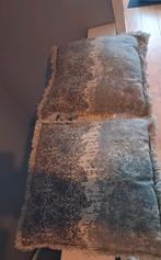 2 Sierkussens 45x45 cm met rits, Ophalen of Verzenden