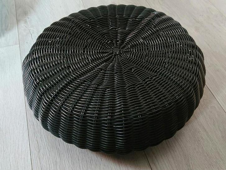 Vintage Ikea poef hocker jaren 80 Ottoman zwart, Huis en Inrichting, Banken | Voetenbanken en Poefen, Zo goed als nieuw, Minder dan 50 cm