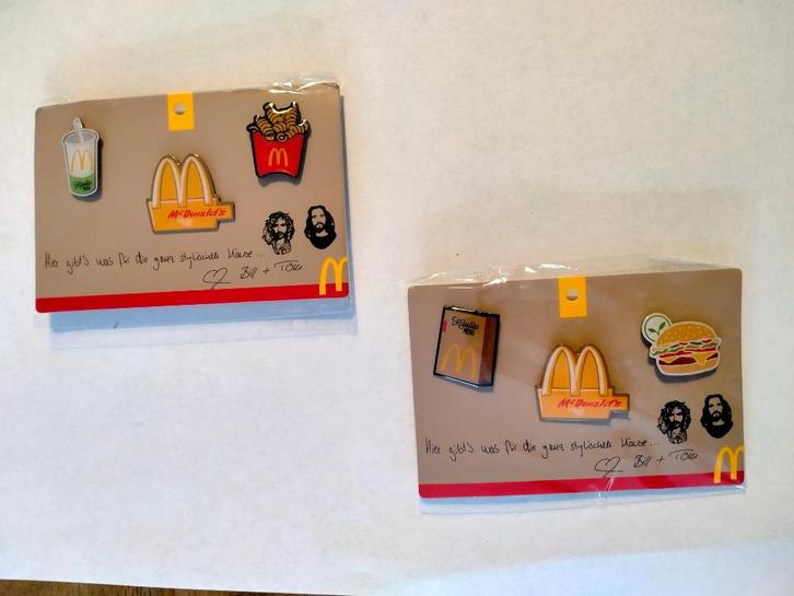 McDonalds Happy Meal Duitse reclame pins uitgave pin set, Verzamelen, Speldjes, Pins en Buttons, Zo goed als nieuw, Ophalen of Verzenden