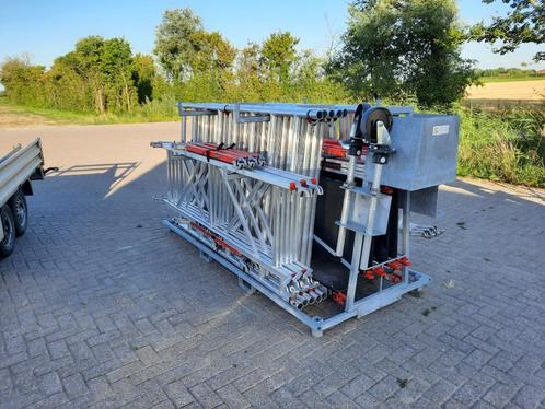 Rolsteiger te huur, Doe-het-zelf en Verbouw, Steigers, Zo goed als nieuw, Rolsteiger of Kamersteiger, 5 meter of hoger, Ophalen